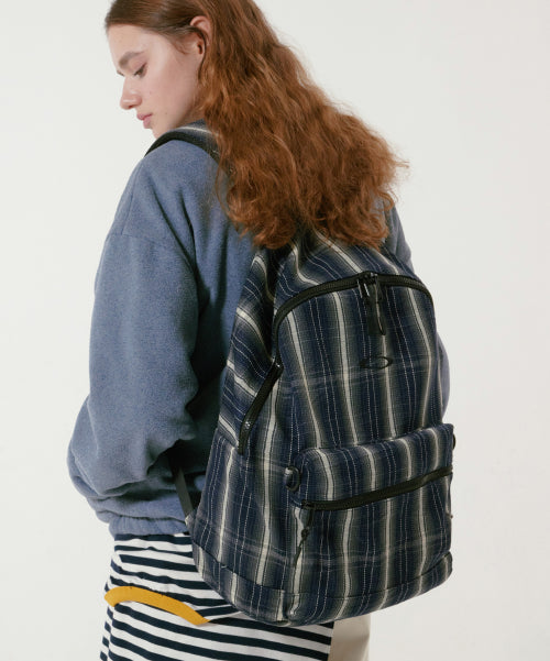 OVER CHECK BACKPACK - 2 COLORS NAVY