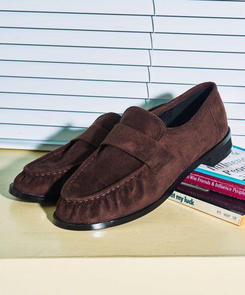 SHOES DARK BROWN