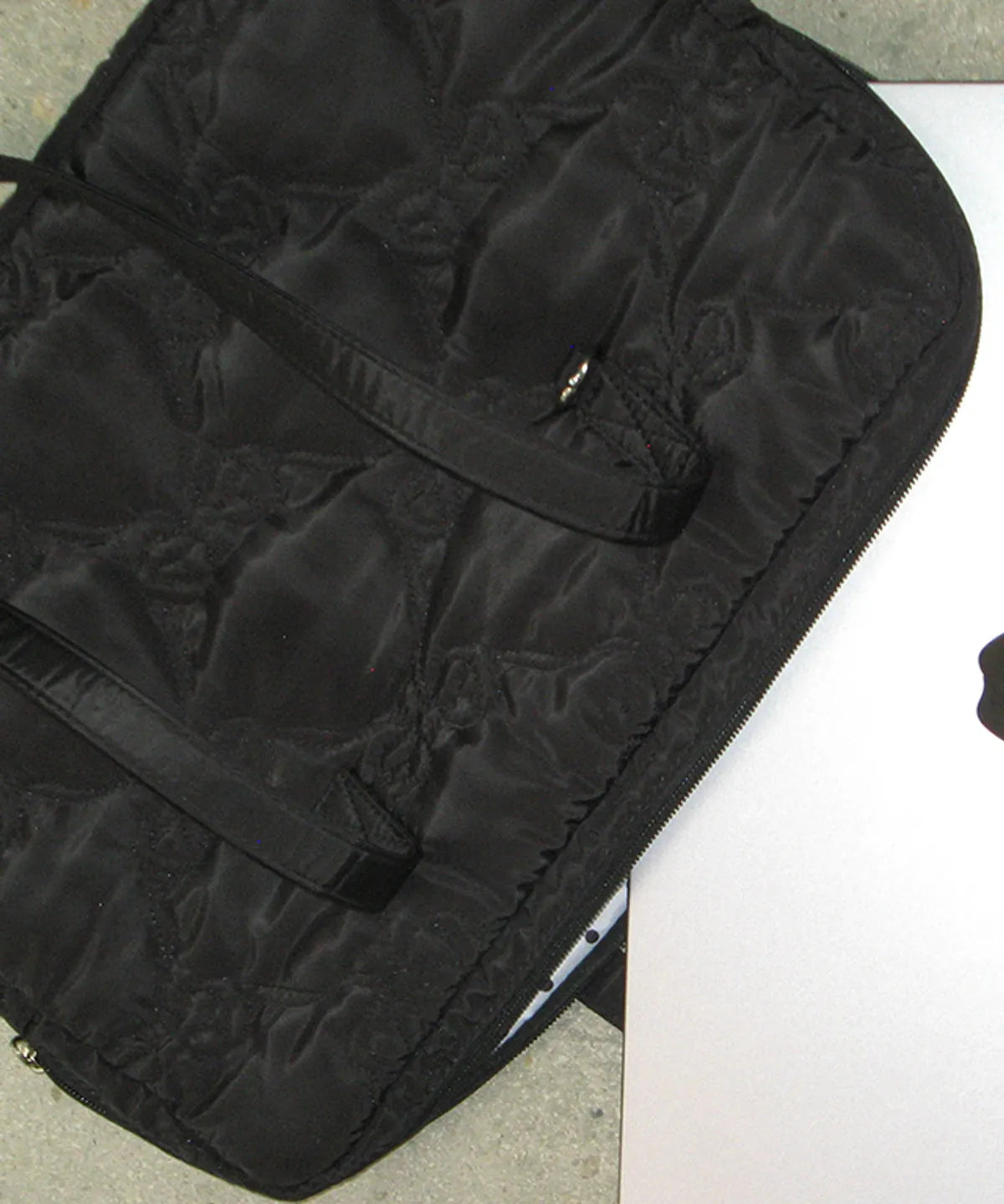 RIBBON QUILTING LAPTOP BAG BLACK (電腦袋)