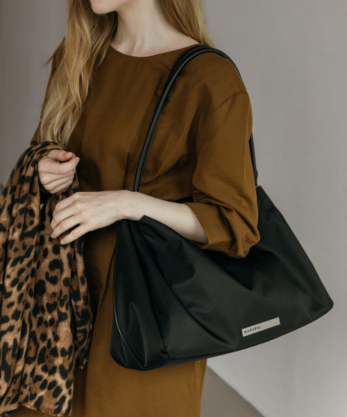 NIKKI NYLON SHOULDER BAG BLACK
