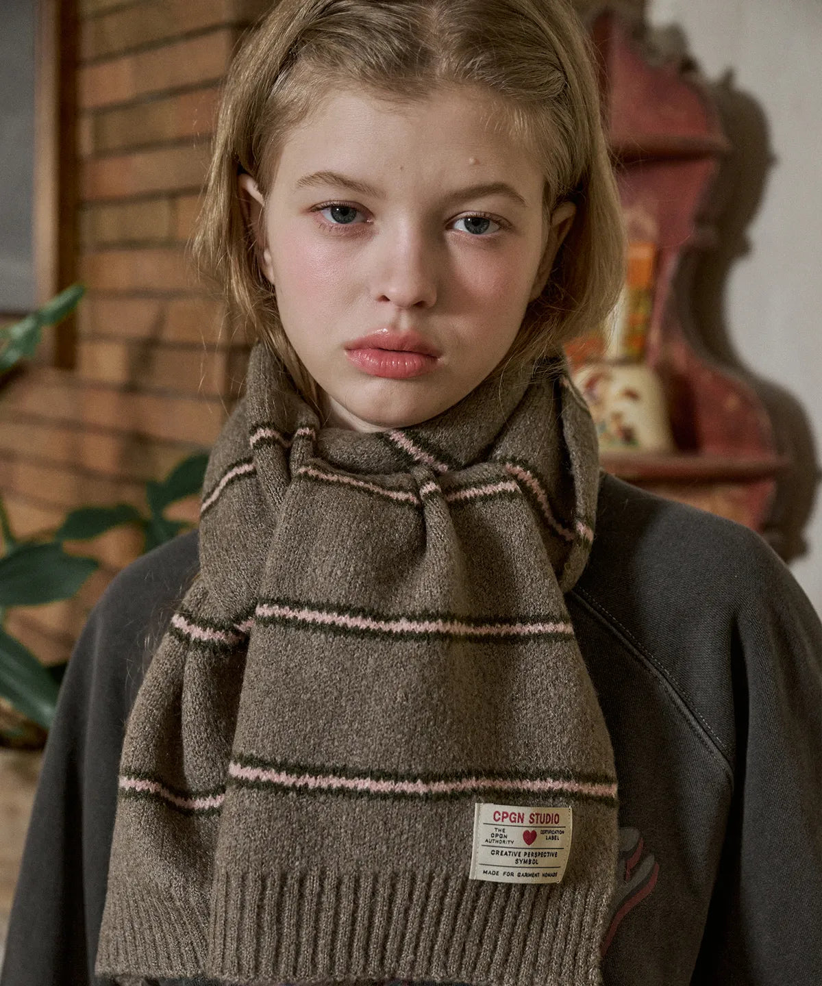 Coco Stripe Muffler Gray