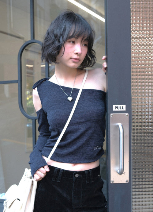 MUSE CUT-OUT TEE - 4 COLORS