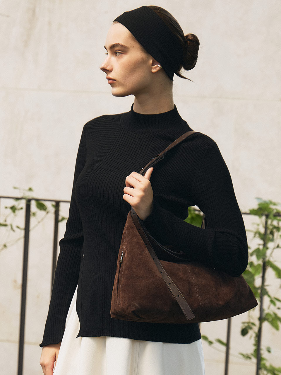 SELLY SHOULDER BAG SUEDE BROWN