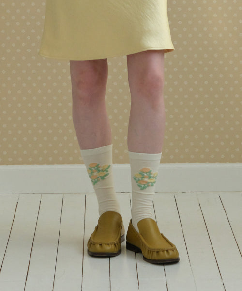 ROSE PATTERN SOCKS - 2 COLORS IVORY