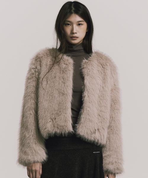 SOFT FUR CROPPED JACKET #徐睿知同款! - 2 COLORS BEIGE