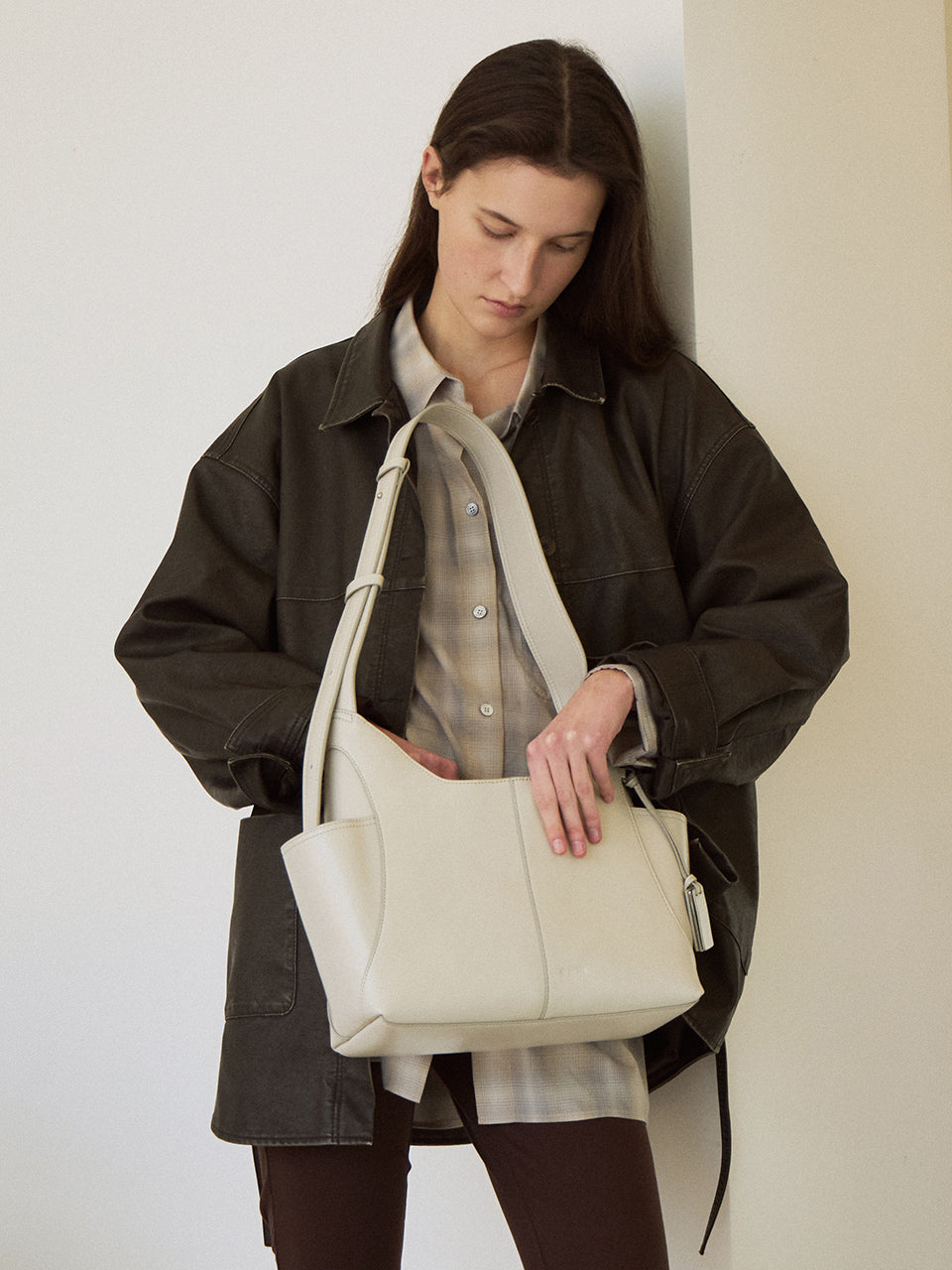VIA SHOULDER BAG MINT