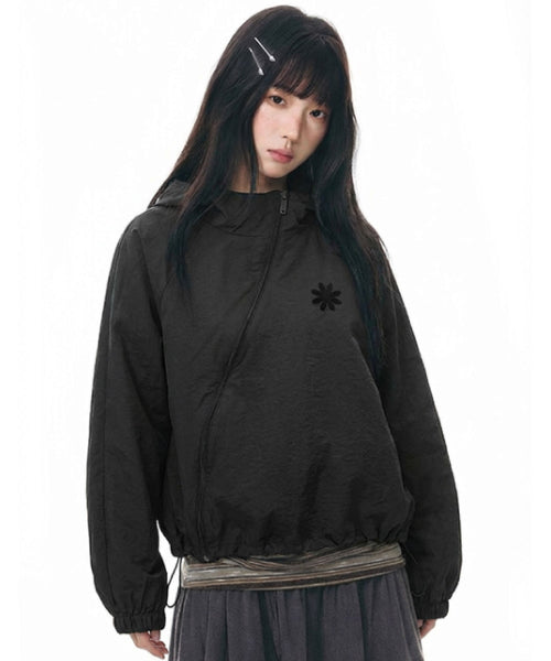 DIAGONAL BLACK