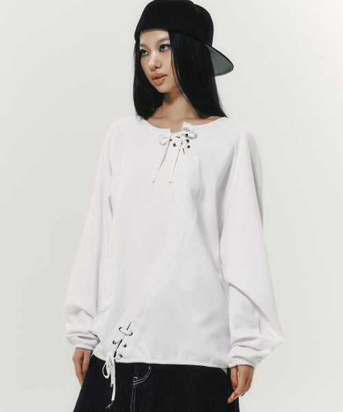 STAR APLIQUE CREWNECK WHITE - 2 COLORS