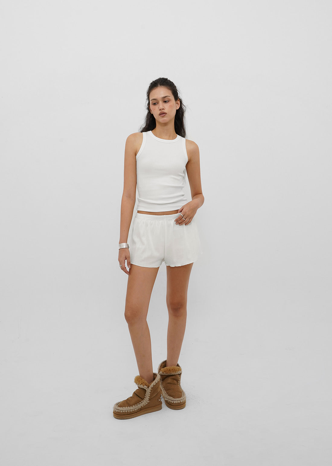 BASIC RIBBED ROUND MANGO TANK 10