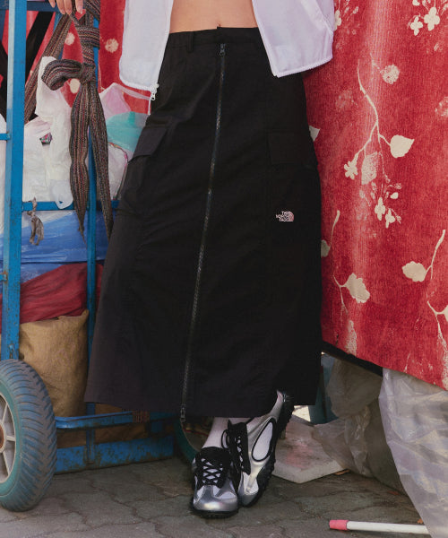 WOMEN'S NEILTON SKIRT BLACK