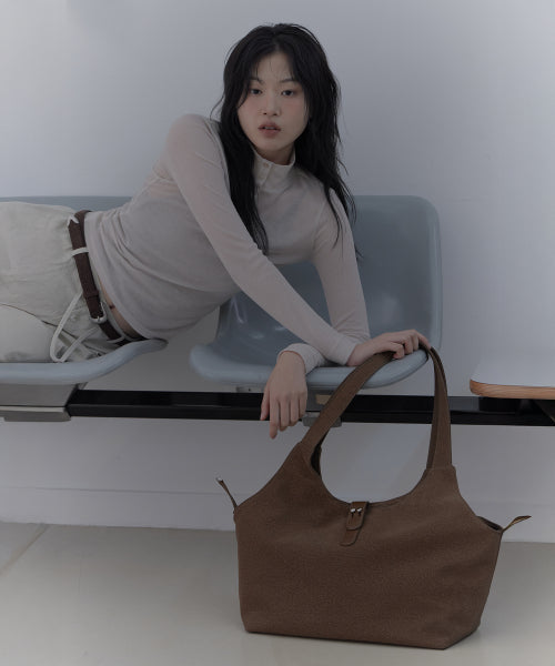 PIGGY BUCKLE BAG - 4 COLORS