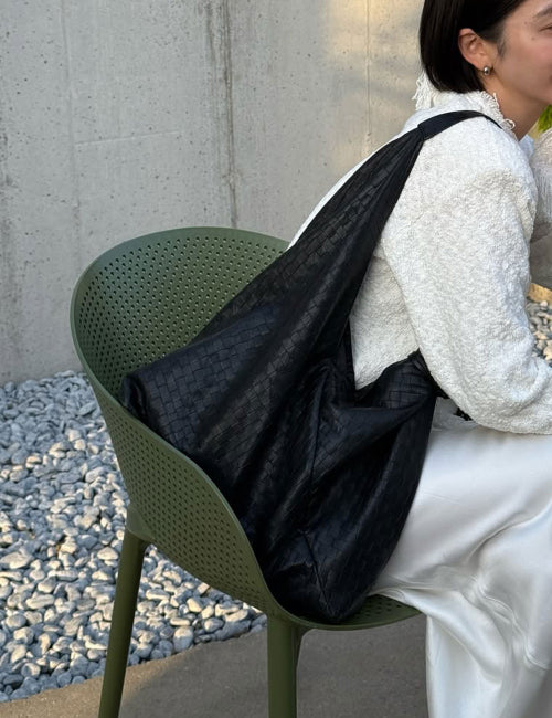 MORE WEAVING HOBO BAG - 2 COLORS BLACK
