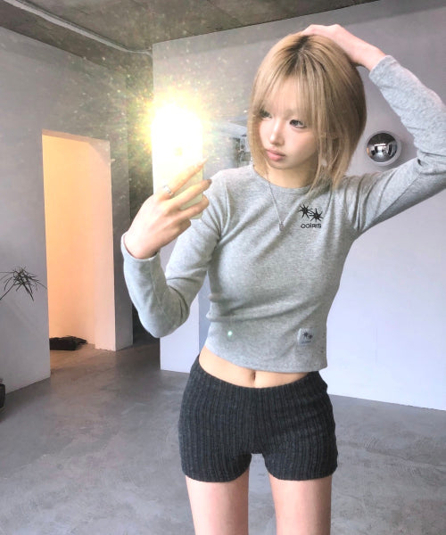 SORE SIDE BUTTON LONG SLEEVE TEE - 3 COLORS CHARCOAL