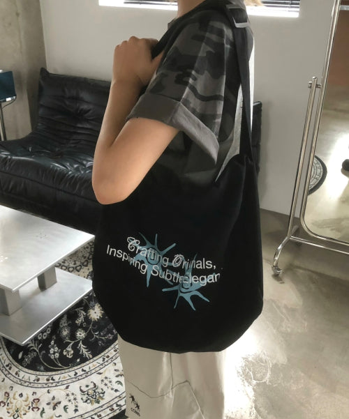 LETTERING CROSSBODY BAG - 3 COLORS BLACK