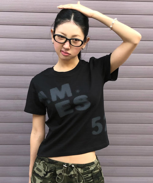 SPRAY 52 TYPO TEE - 3 COLORS BLACK
