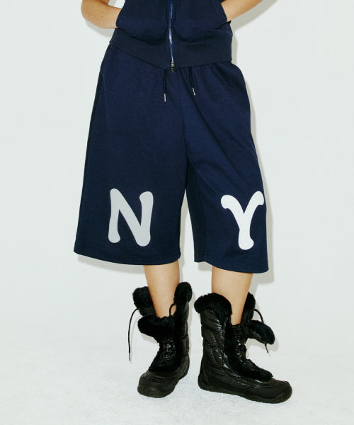 NY APLIQUE CAPRI PANTS GREY - 2 COLORS