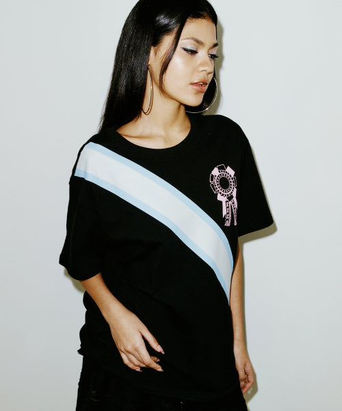 SASH TEE BLACK - 2 COLORS
