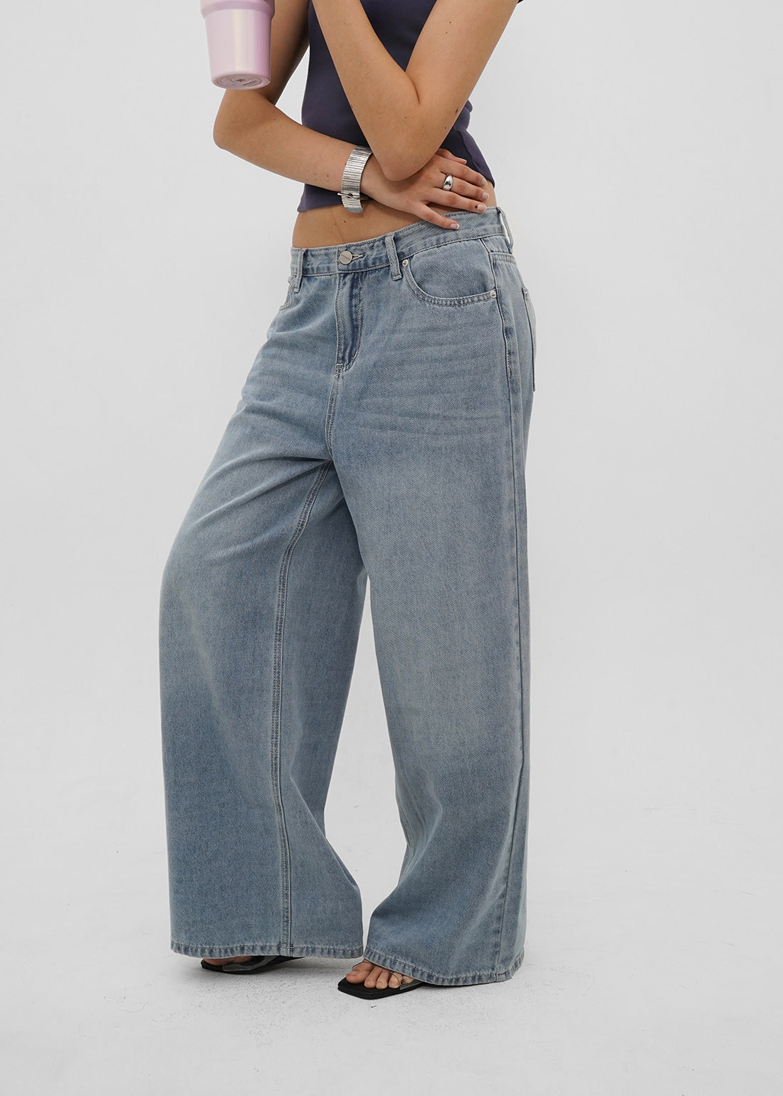 LIGHT WASHING WIDE JEANS 10