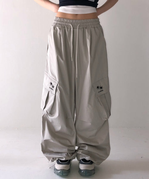VIENNO PARACHUTE WIDE CARGO PANTS - 3 COLORS BLACK