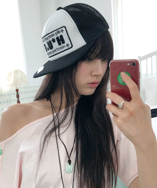 HUG SWEET TRUCKER CAP - 3 COLORS BLACK