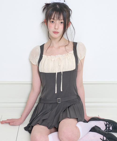 RIBBON PLEATS SHORT SLEEVE DRESS CHARCOAL