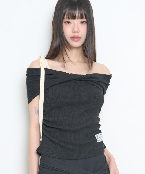 OFF SHOULDER TOP - 4 COLORS BLACK