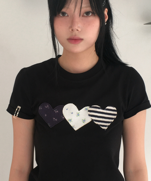 HEART PATCH COTTON T-SHIRT - 2 COLORS BLACK