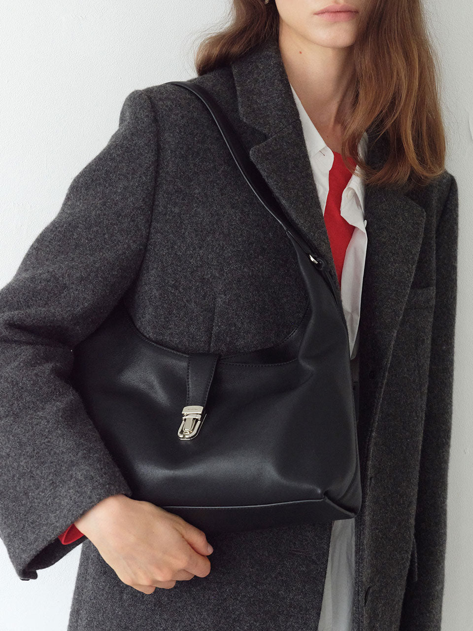 SERENDIPITY SHOULDER BAG BLACK