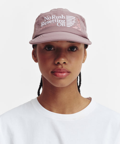 RUNNING SPORTS NO RUSH SHORT BRIM CAP - 5 COLORS PURPLE