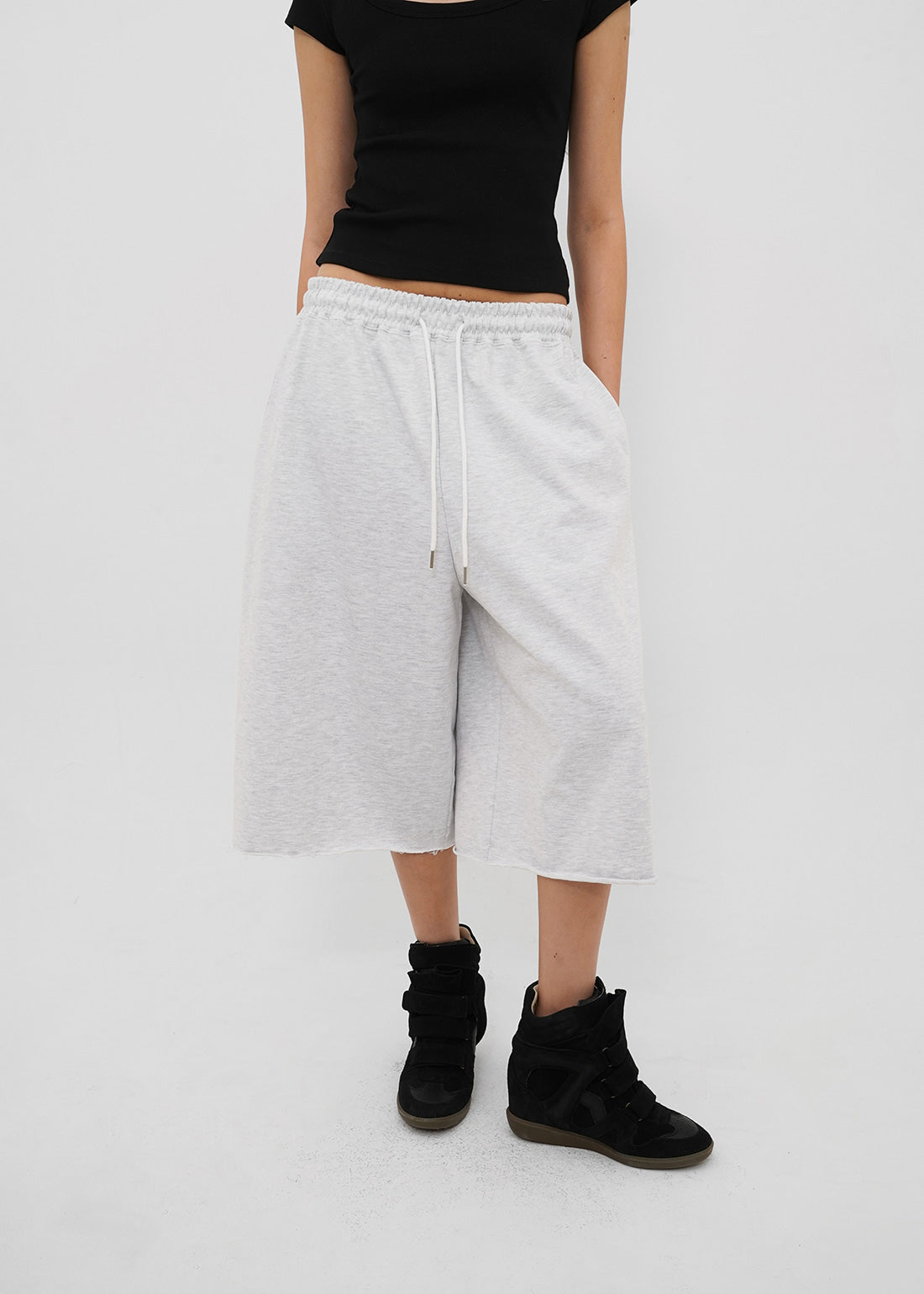 MID SWEAT CUTTING BERMUDA PANTS - 3 COLORS 12