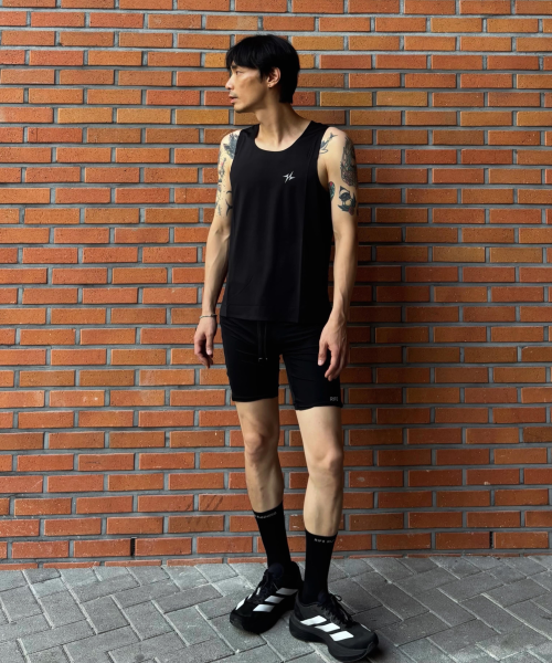 CARGO SHELL COMPRESSION RUNNING HALF TIGHTS - 3 COLORS BLACK