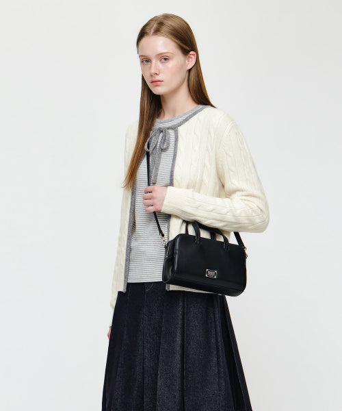 CLASSIC LOGO SQUARE CROSS BAG - 3 COLORS BLACK