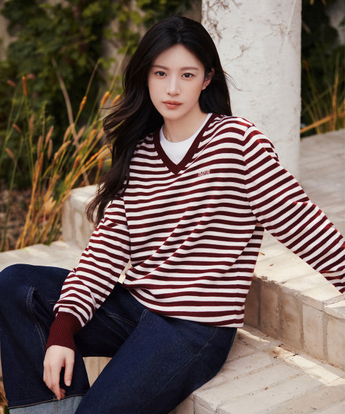 W MICRO CLASSIC LOGO V NECK KNIT - 3 COLORS BURGUNDY