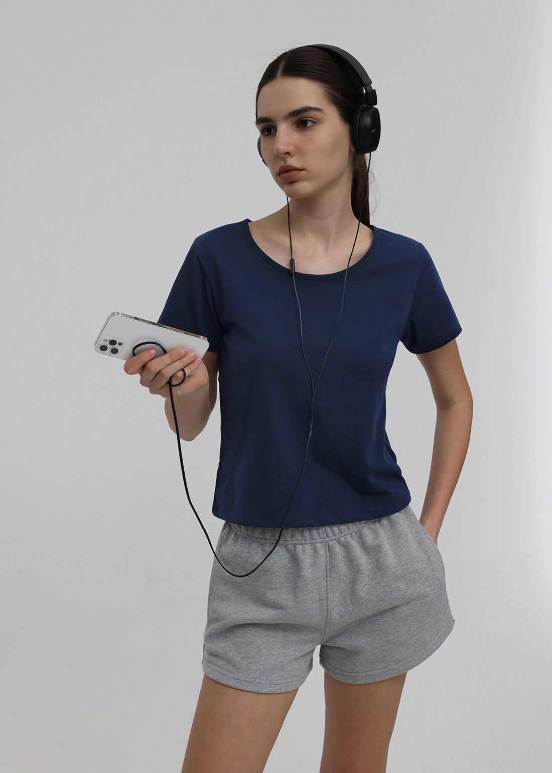 WASHABLE COOL U-NECK SHORT SLEEVE TEE 1