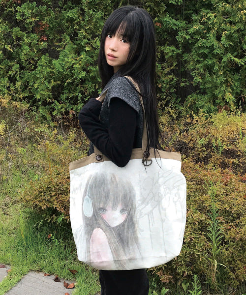 HUGYOURSKIN X FELURYA REVERSIBLE TOTE BAG AS SHOWN