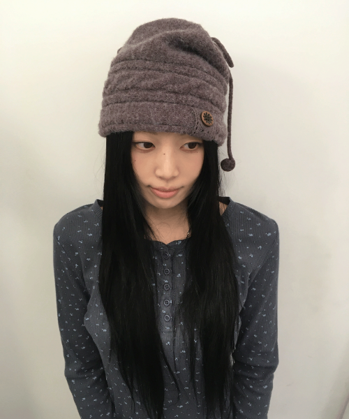 BUTTON CABLE KNIT STRING BEANIE - 3 COLORS PURPLE