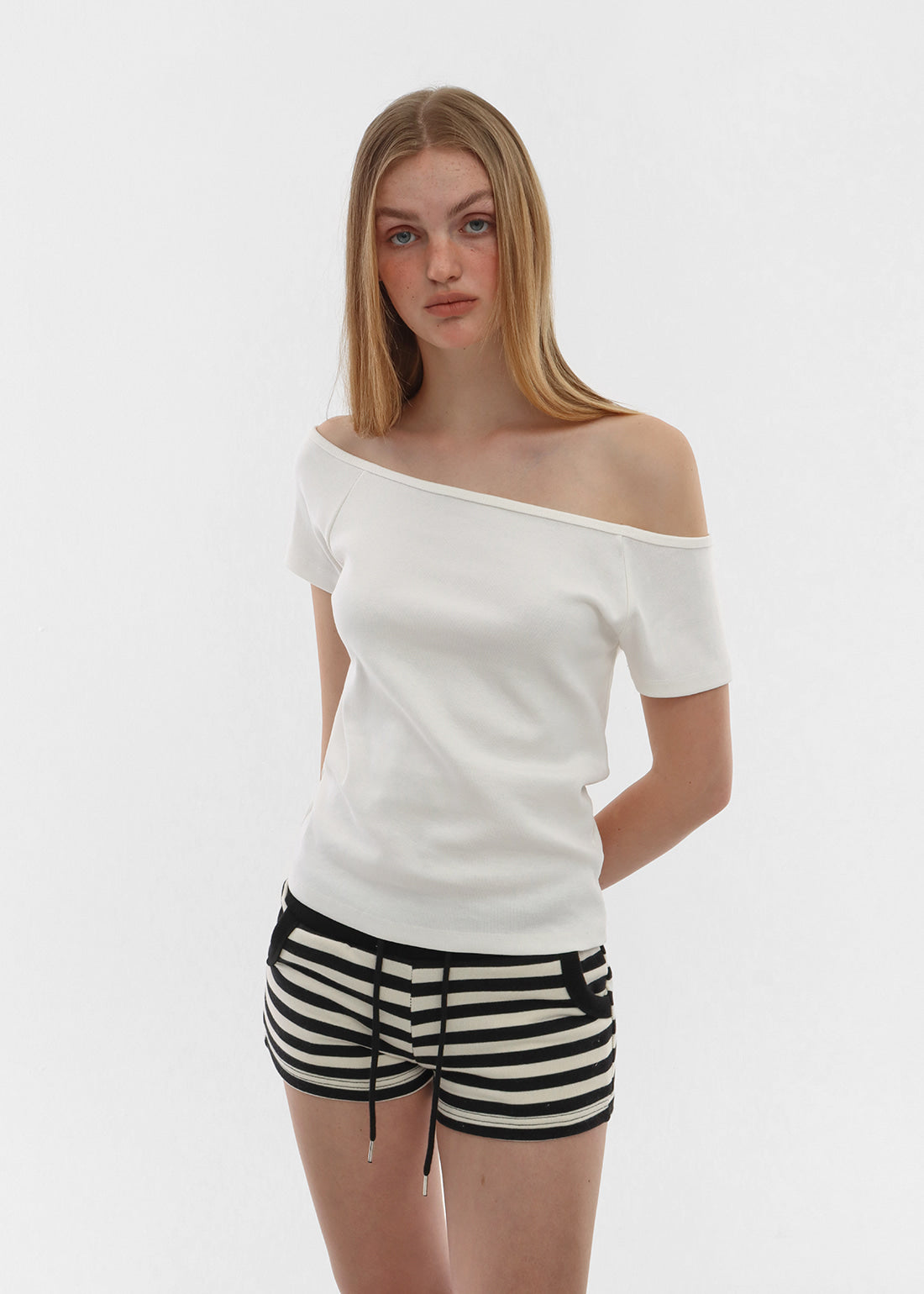 STANDARD OFF-SHOULDER SHORT SLEEVE TEE 10