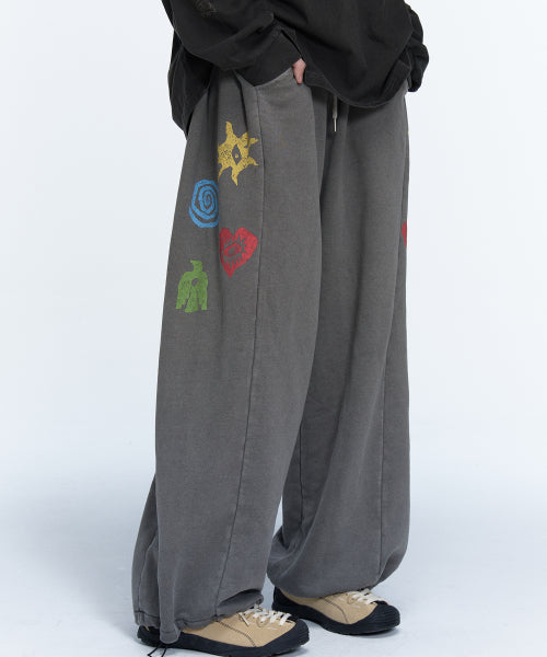 ETHNIC SYMBOL PIGMENT SWEATPANTS - 2 COLORS DARK GREY