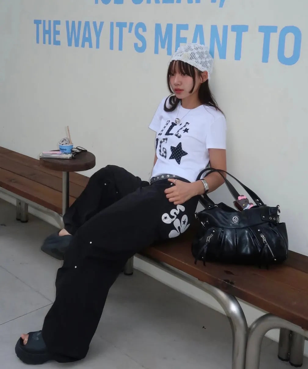 AMBER BUCKLE SHOULDER BAG BLACK