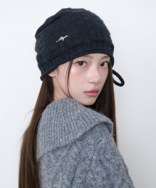 DIA STRING BEANIE - 3 COLORS BLACK