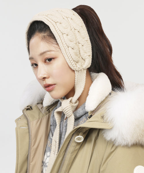 AUTUMN BREEZE CABLE KNIT EARMUFFS - 2 COLORS LIGHT BEIGE