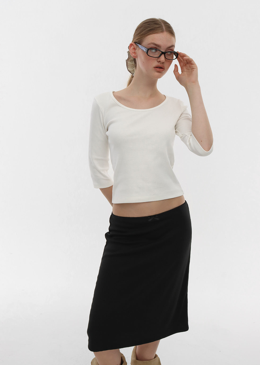 STANDARD U-NECK 3/4 SLEEVE TEE 16