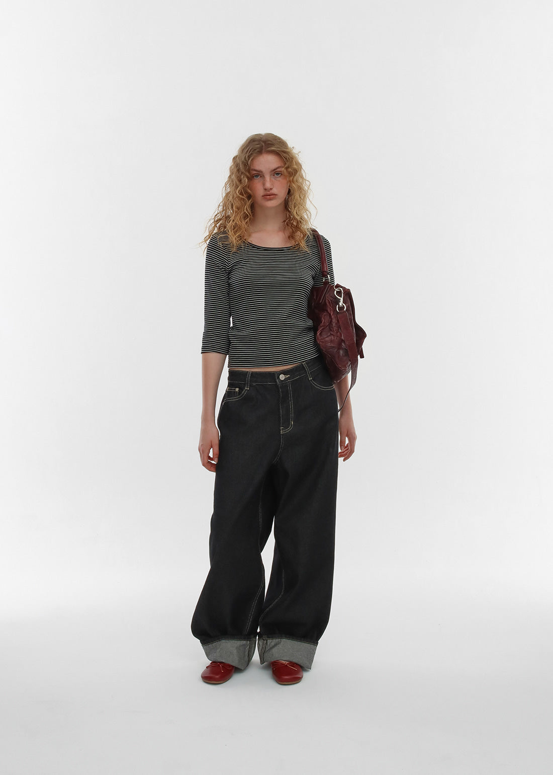 STANDARD U-NECK 3/4 SLEEVE TEE 5