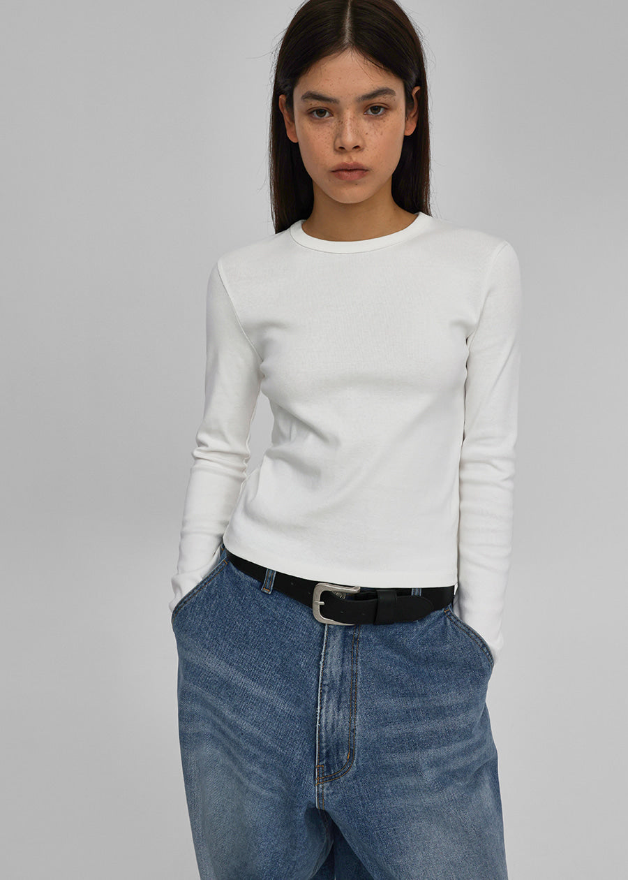 STANDARD ROUND LONG SLEEVE TEE 2