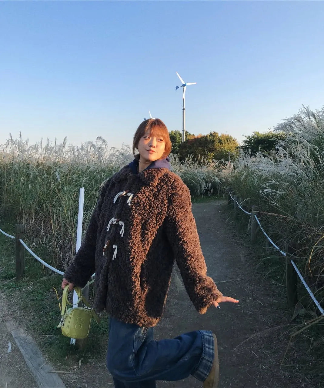 TOGGLE FUR COAT - 2 color