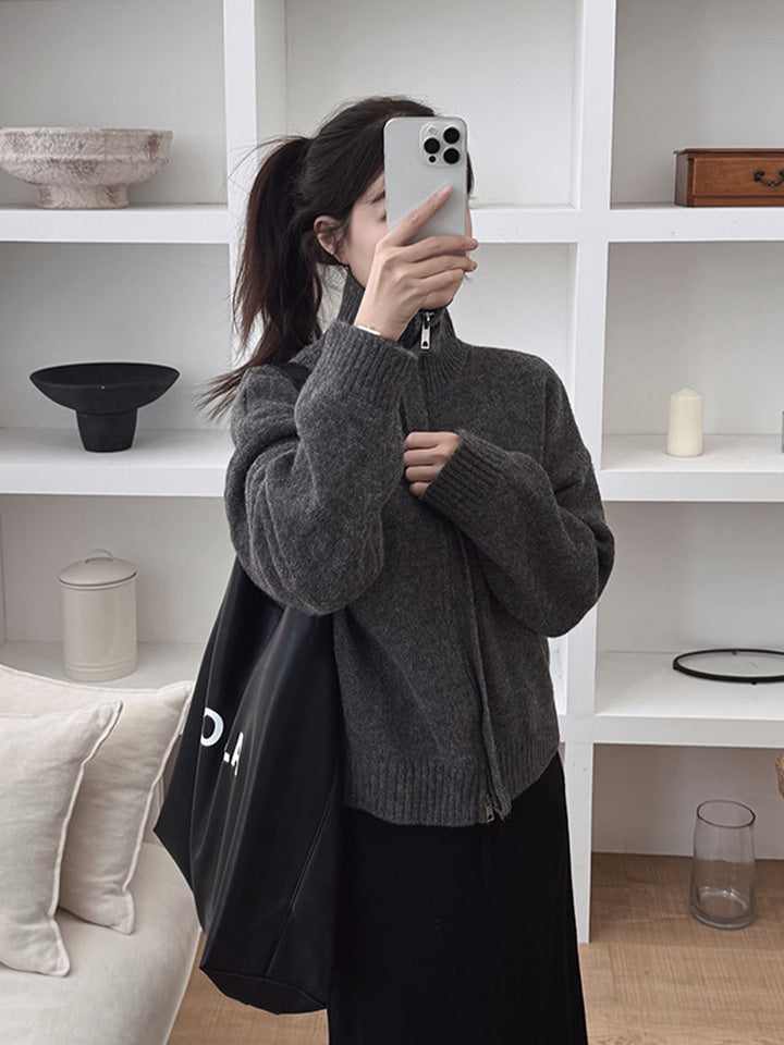 MINIMAL & MODERN HIDDEN-PLACKET KNIT ZIP-UP - 4 COLORS