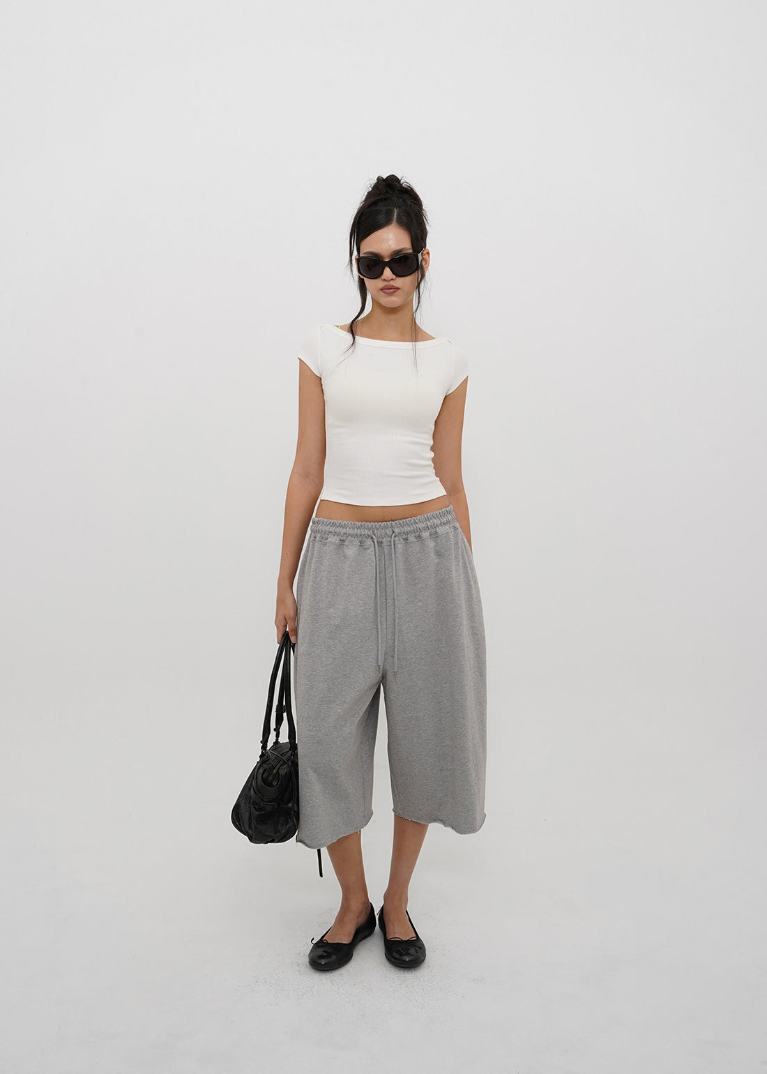 MID SWEAT CUTTING BERMUDA PANTS - 3 COLORS 3
