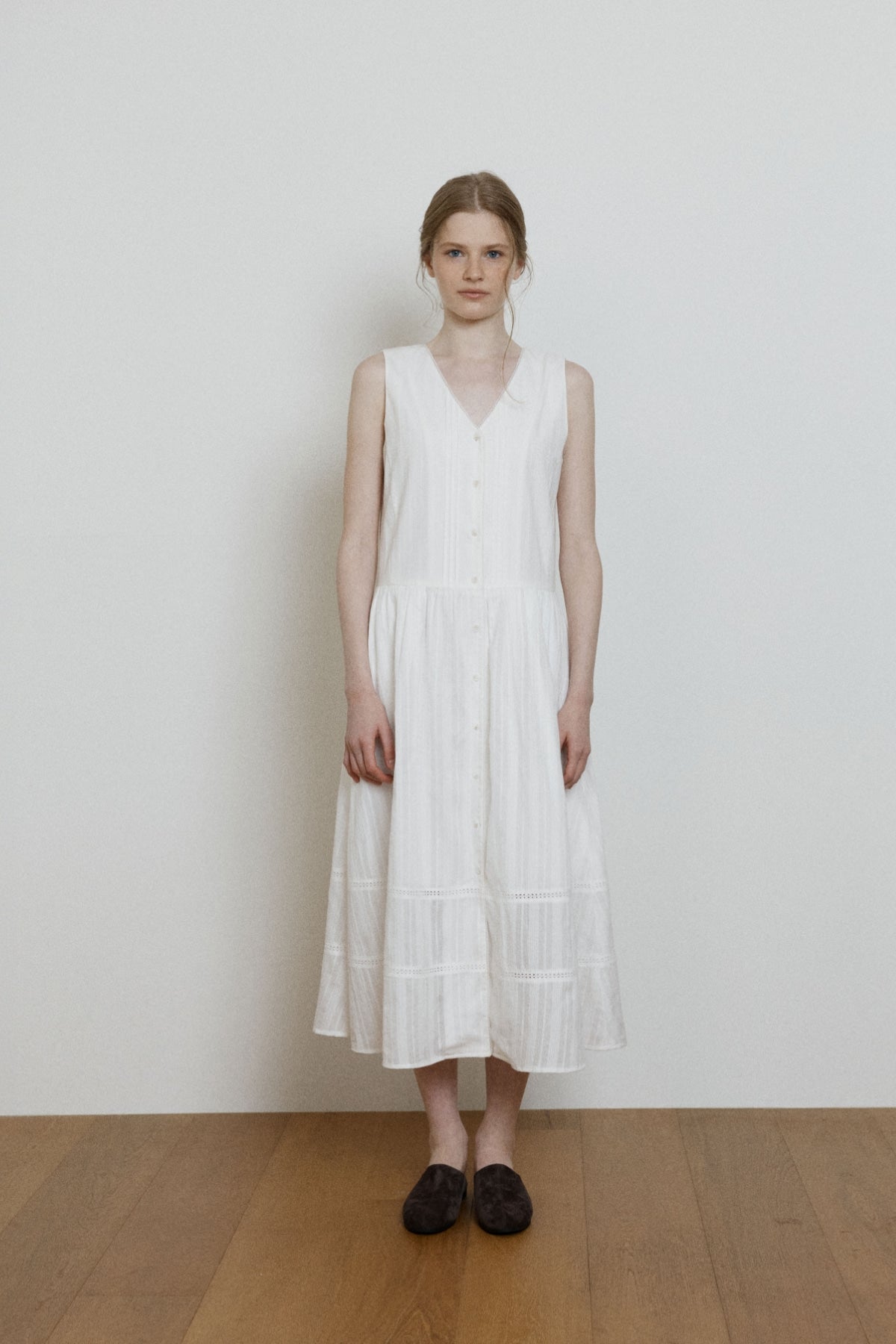 【YOONA同款】 EYELET BUTTON LAYERED ONE-PIECE