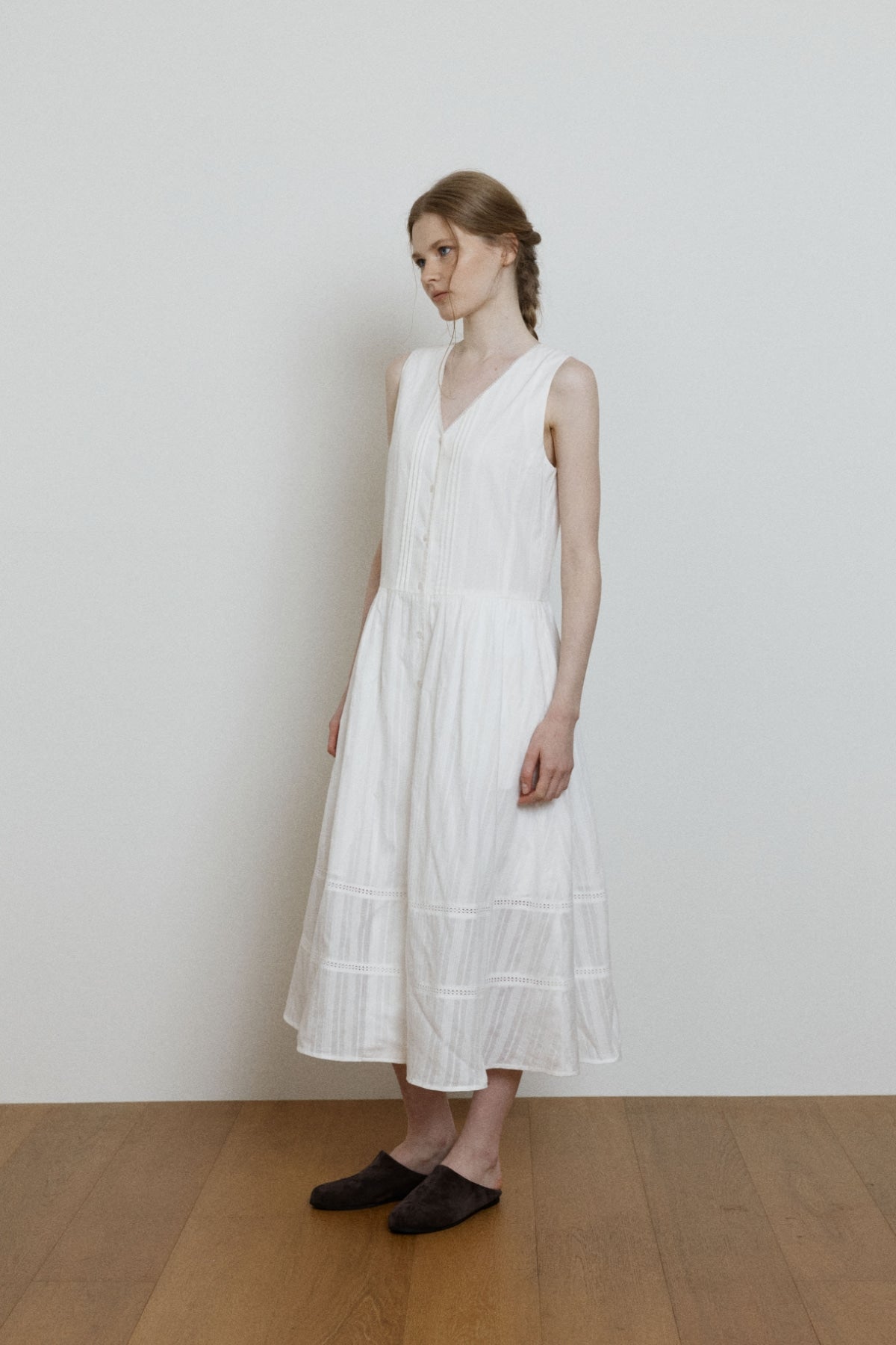 【YOONA同款】 EYELET BUTTON LAYERED ONE-PIECE