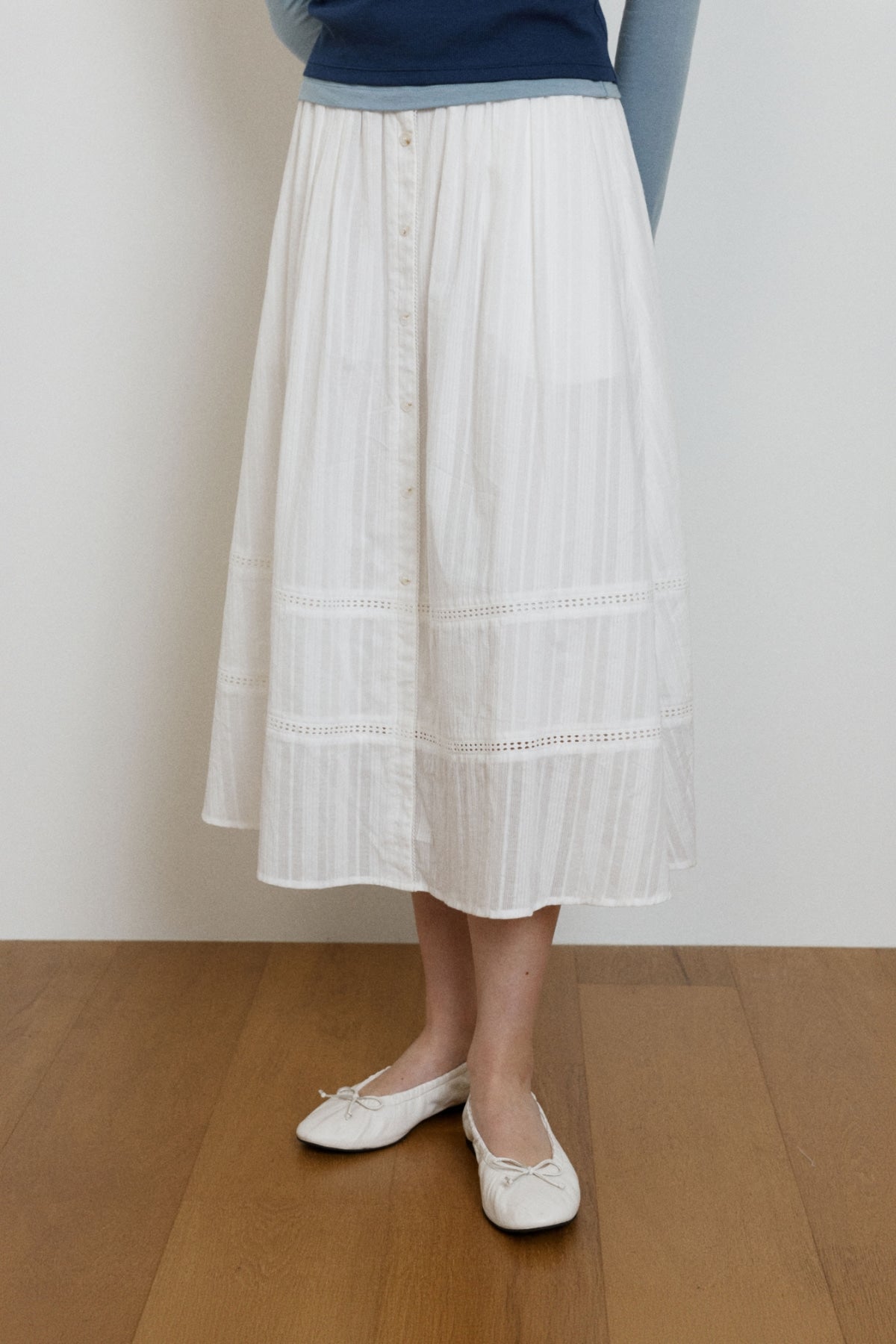 【YOONA同款】 EYELET BUTTON LAYERED SKIRT